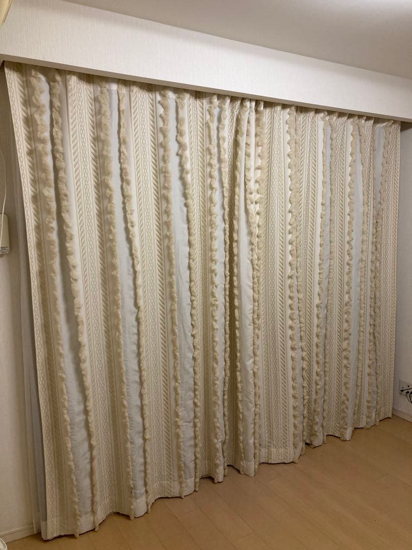 NEED'K ドレープカーテン＋レース　アイボリー　定価10万円