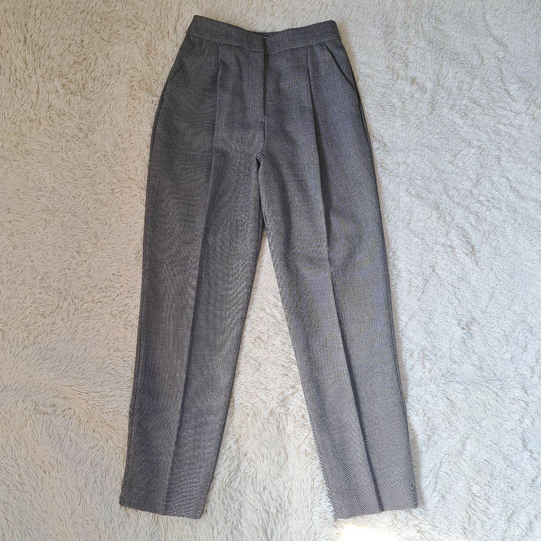 hyun様 美品 ナチュラルビューティーベーシック シャークスキン パンツスーツ