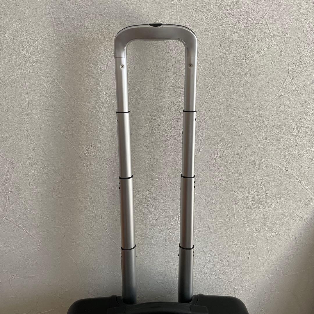 FREQUENTER CLAM 1-211 横型 4輪 静音 機内持ち込み可