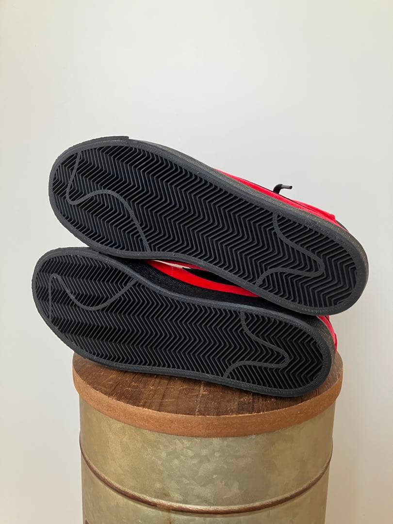 【ギザギザの流星 】NIKE SB ZOOM BLAZER MID