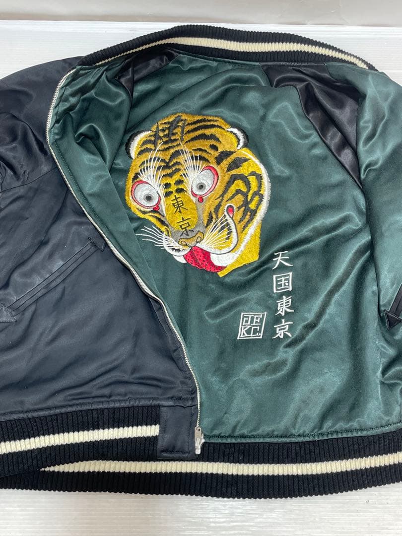 knmen129-0367 ワコマリア　天国東京 リバーシブルスカジャン　XL