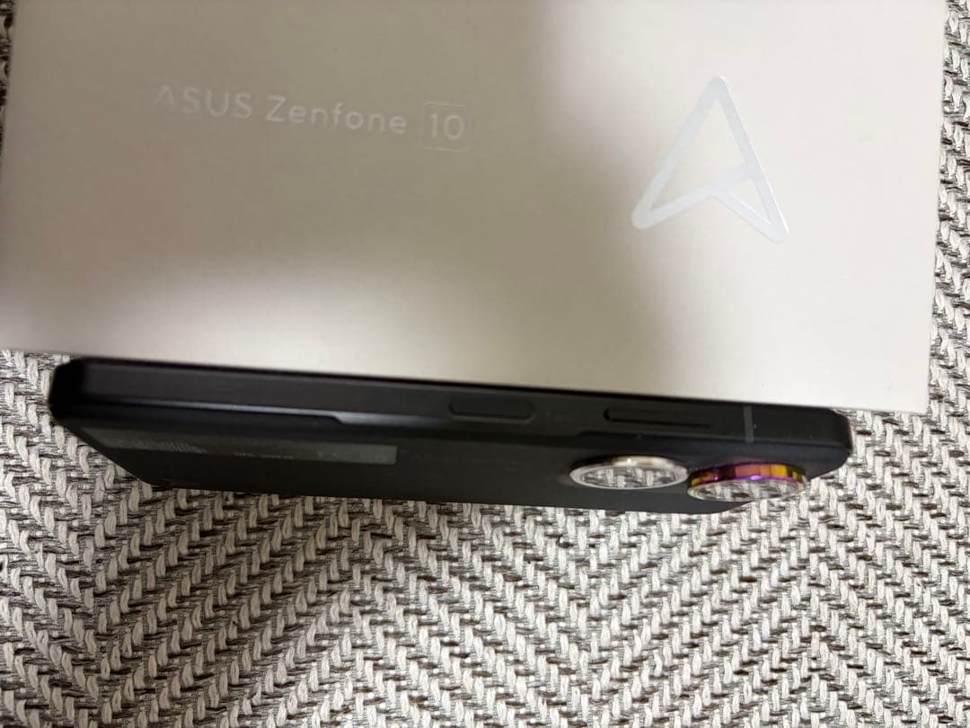 スマートフォン本体 ASUS Zenfone 10