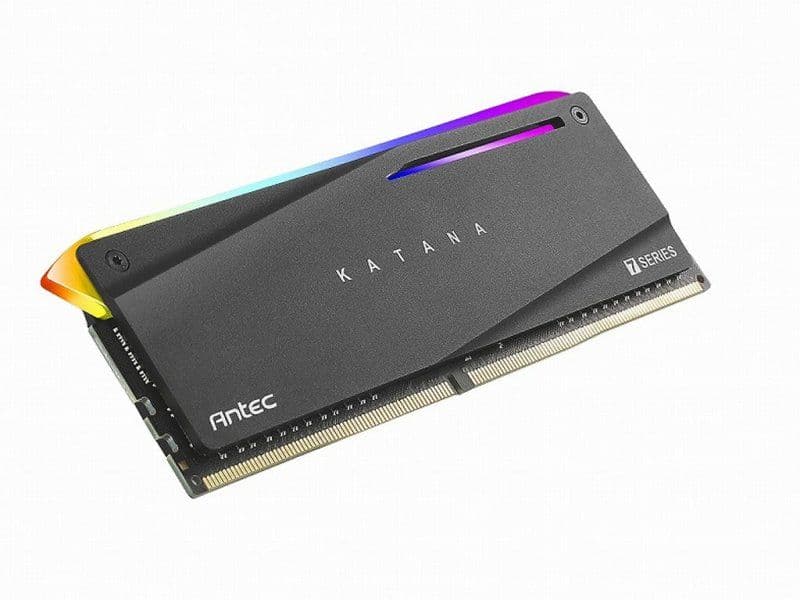 ANTEC 8GB×2枚　DDR4-3600 AM4U36188G11-7DKR