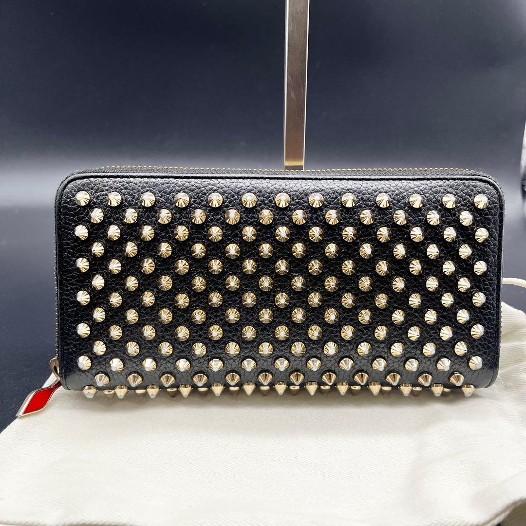 ルブタン 長財布 ラウンドファスナー パネトーネ 金スタッズ レザー シボ革 黒