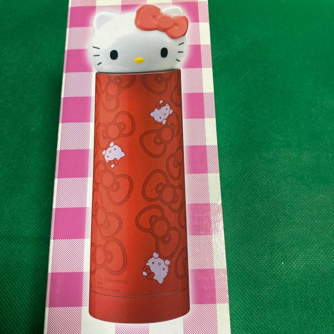 HELLO KITTY プレミアムフェイス型ステンレスボトル&2段式弁当箱セット