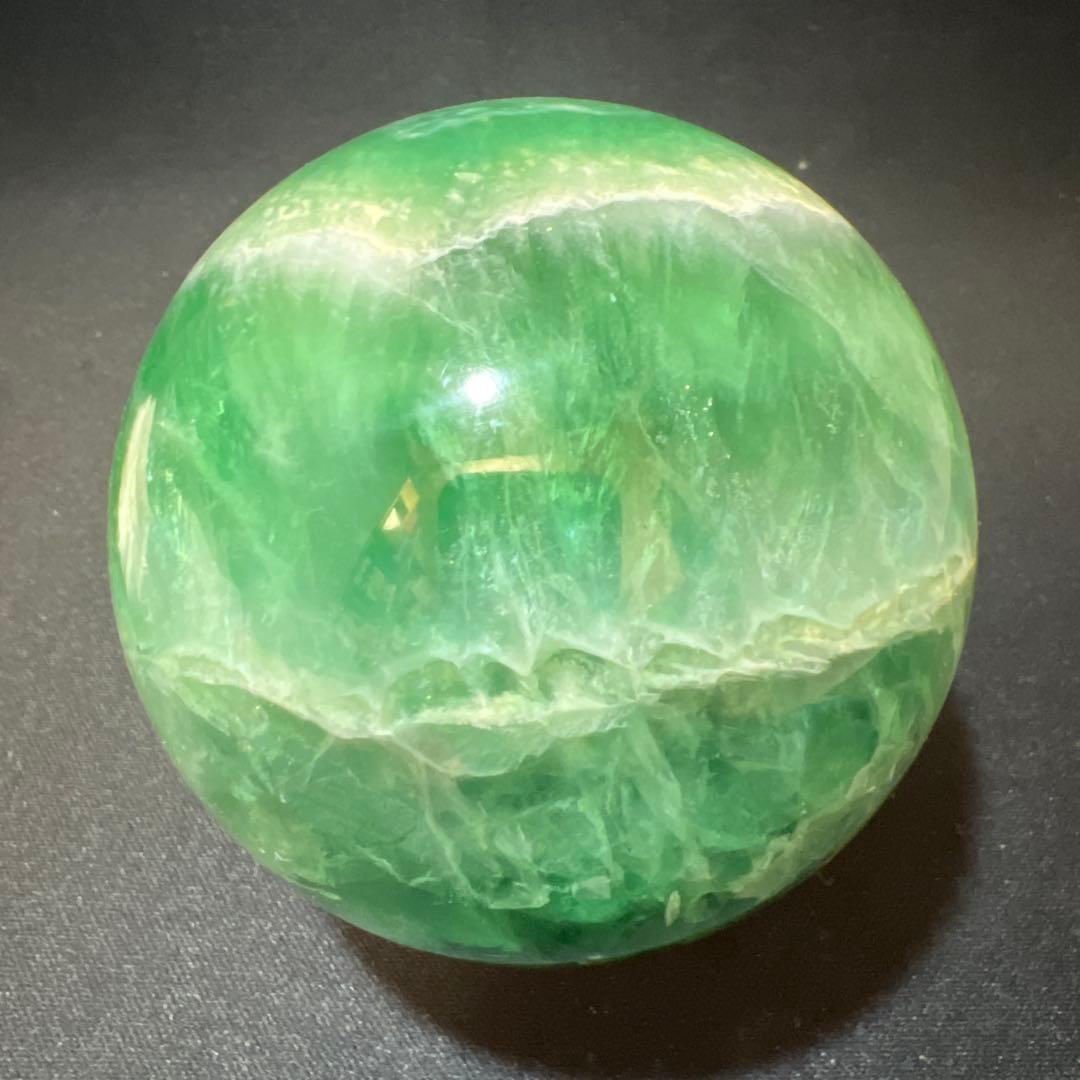 1.2kg/77mm】グリーンフローライト 共生カルサイト スフィア 丸玉