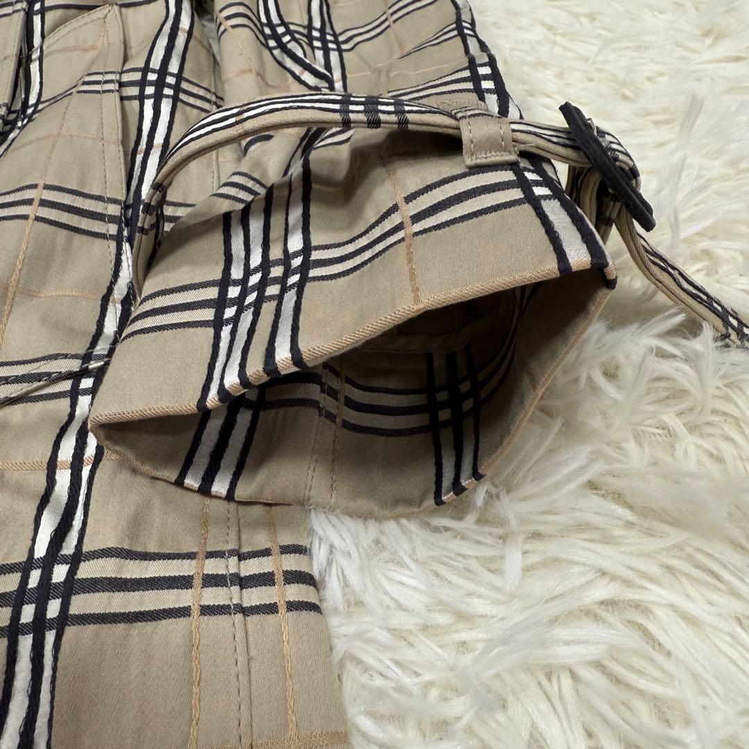 バーバリーロンドン チェック総柄 スプリングコート シルク混 ベルト USA4