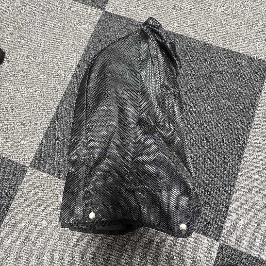 リョウ　スリクソン　バッグ