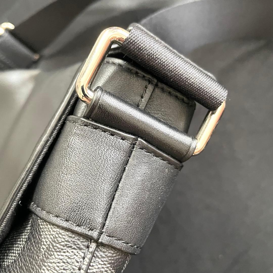 【正規品】コーチ メッセンジャーバッグ