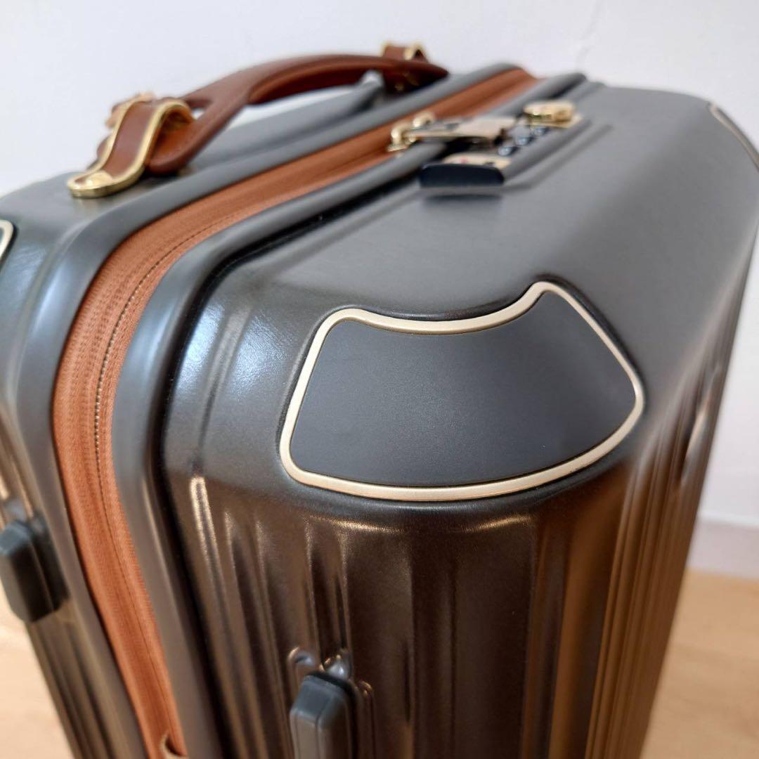 Hartmann ノヴァクラシック スピナー55 エキスパンダブル　チャコール