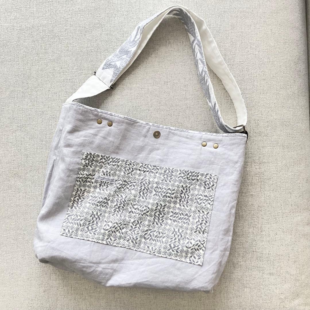 ハンドメイド　ミナペルホネン　ランドシアター　トートショルダーバッグ