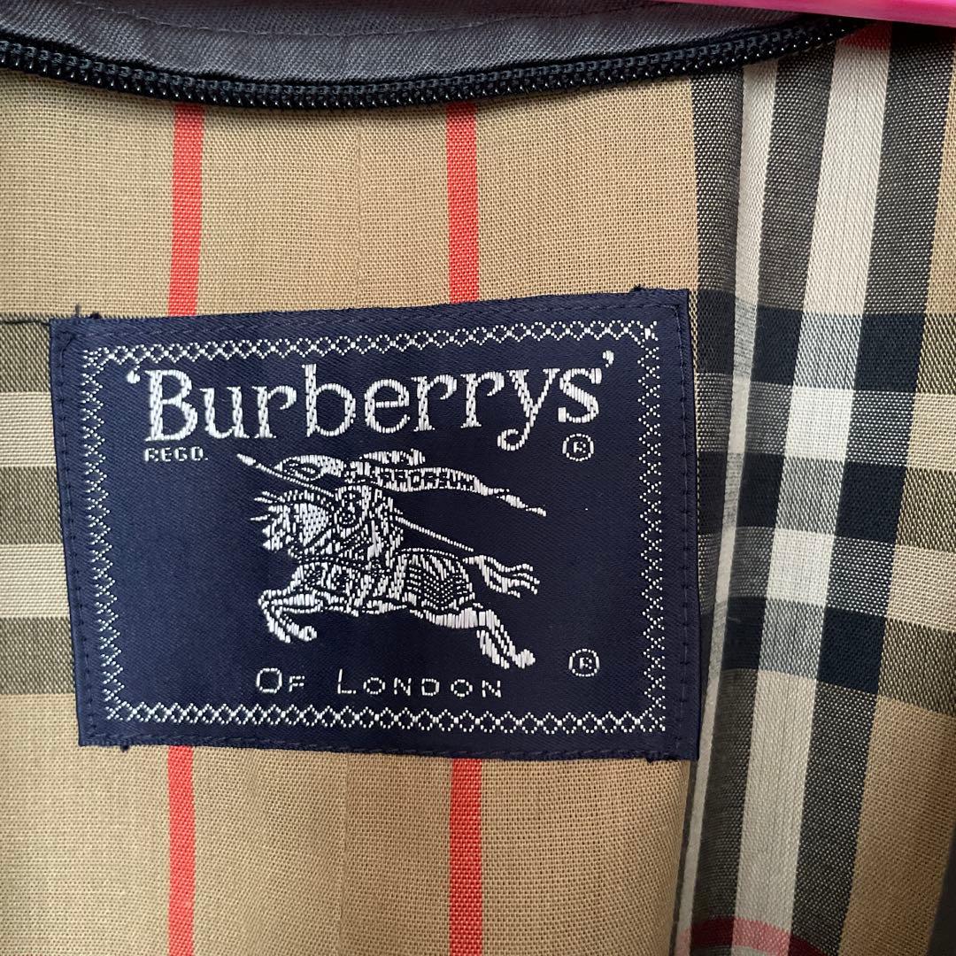BURBERRY ナイロンコート　メンズ　グレー　ベルトなし