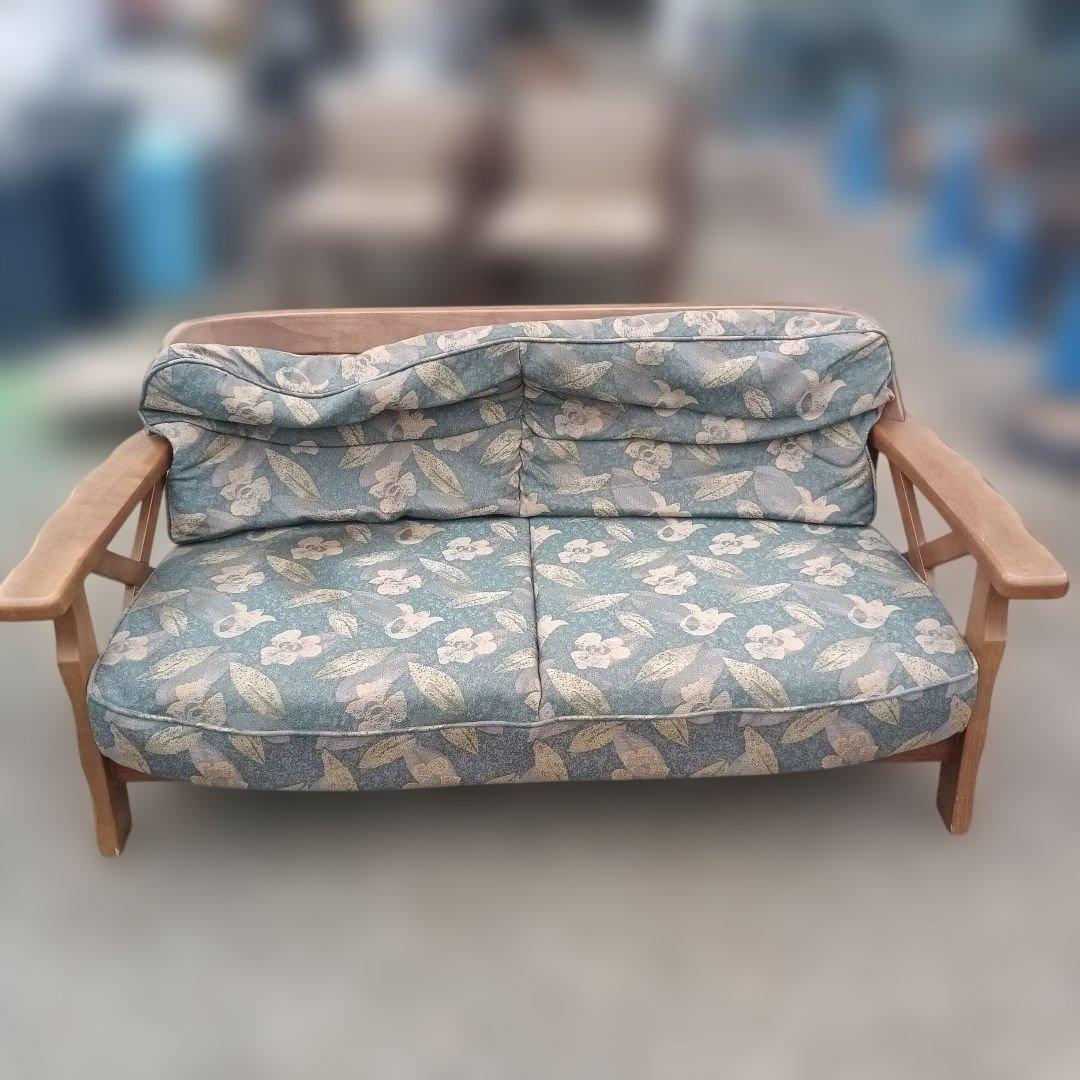 5077）カリモク　２人掛けソファー　難有品