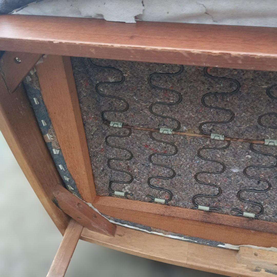 5077）カリモク　２人掛けソファー　難有品