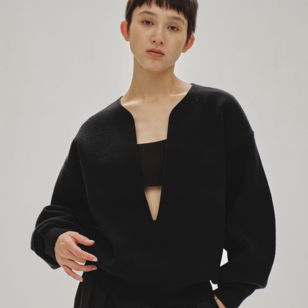 トップス todayful Slit Neck Knit BLACK