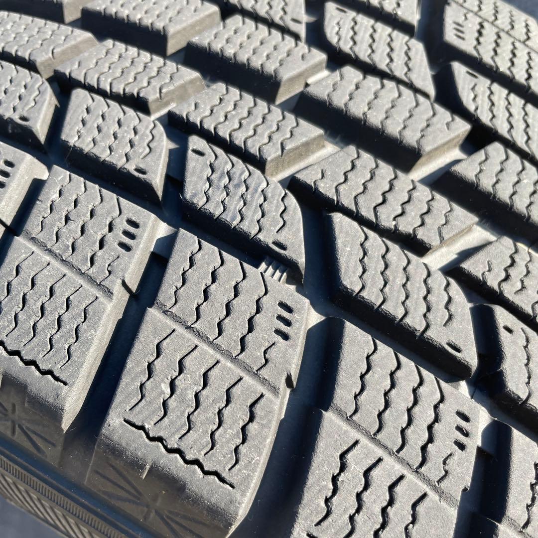 ココクリさん専用　GOODYEAR スタッドレスタイヤ 15インチ　プリウス30