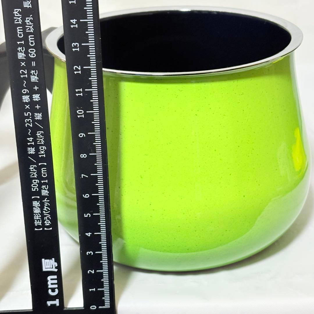 シリット シラルガン silit silargan ミルクポット 緑色 ガラス蓋