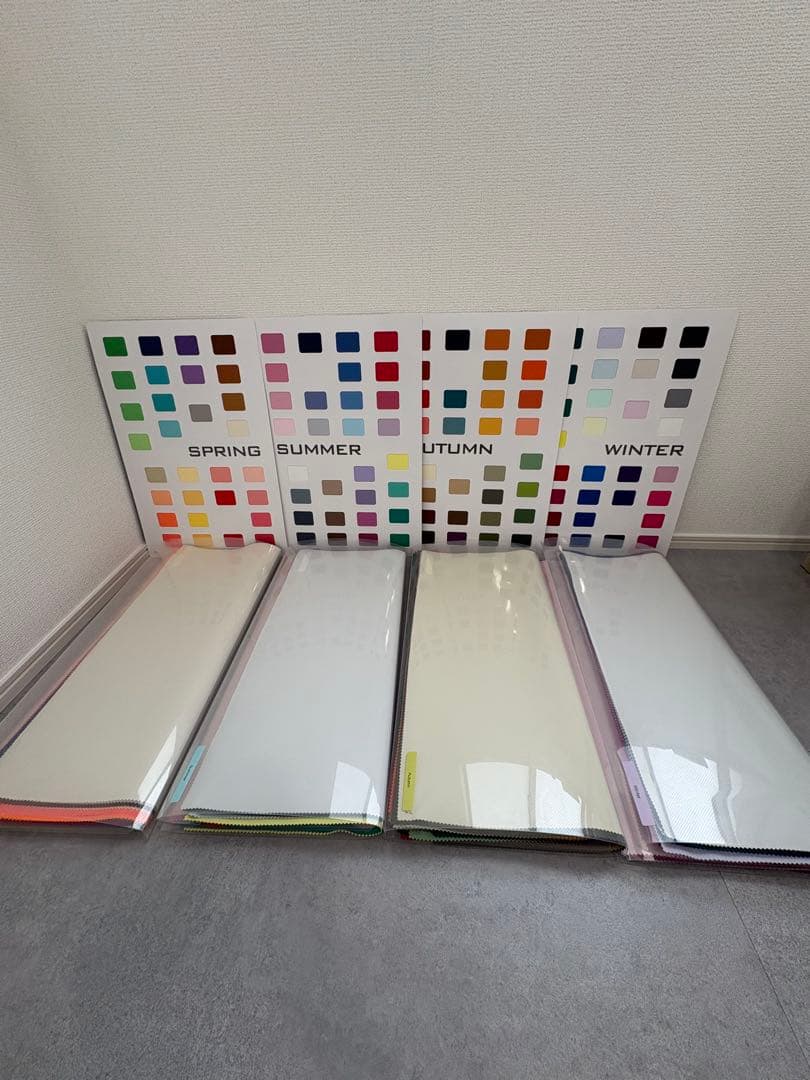 ケース付き、シール付きで便利！パーソナルカラー診断用ドレープ120色など