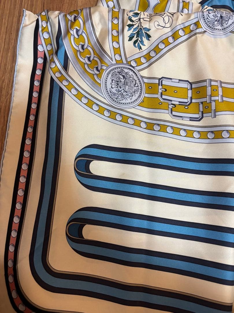 エルメス　カレ90