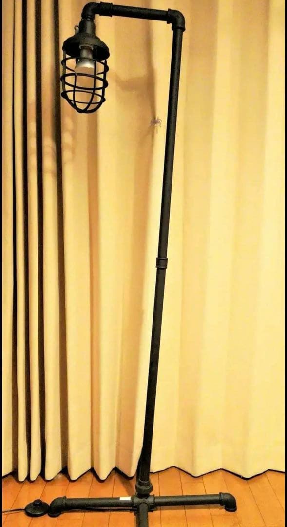 Kosel インダストリアル　フロアライト