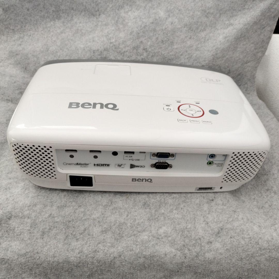 BenQ フルHD短焦点DLPプロジェクター