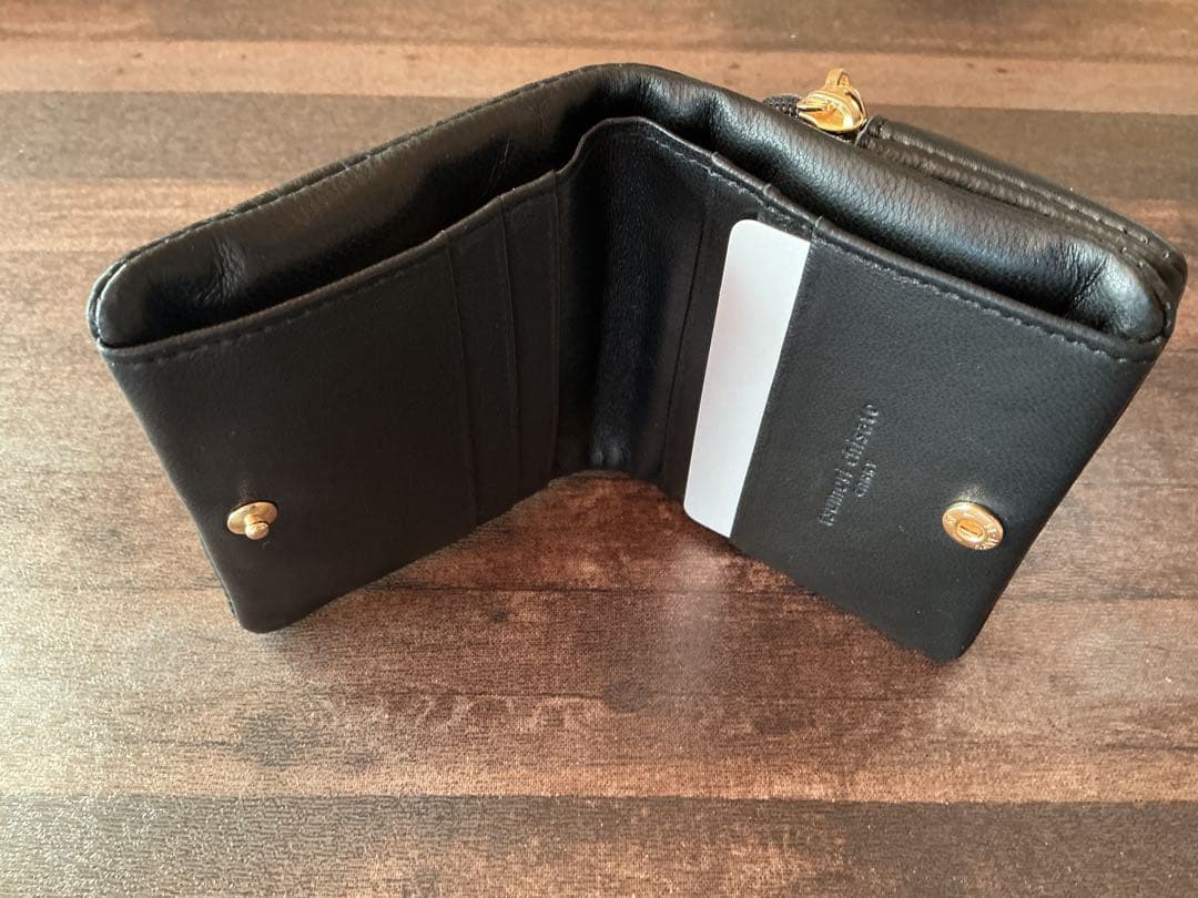 【未使用　箱無し】ぷちネコ2つおり財布　ブラック　ツモリチサト　ノベルティも！