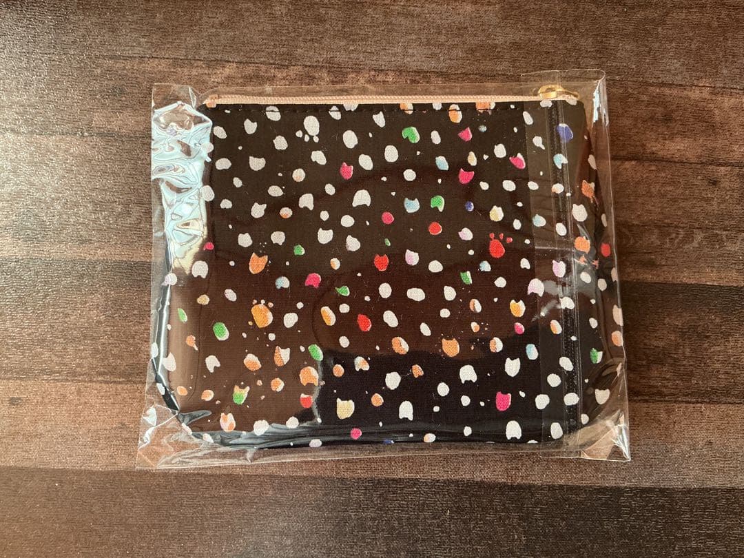 【未使用　箱無し】ぷちネコ2つおり財布　ブラック　ツモリチサト　ノベルティも！