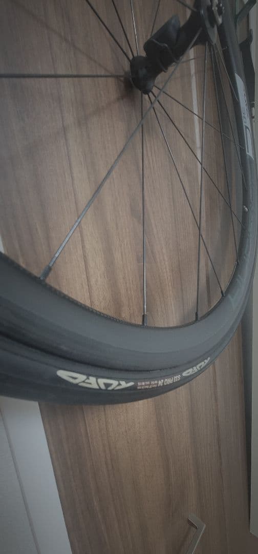 チューブラーカーボンホイール　tufo carbona30