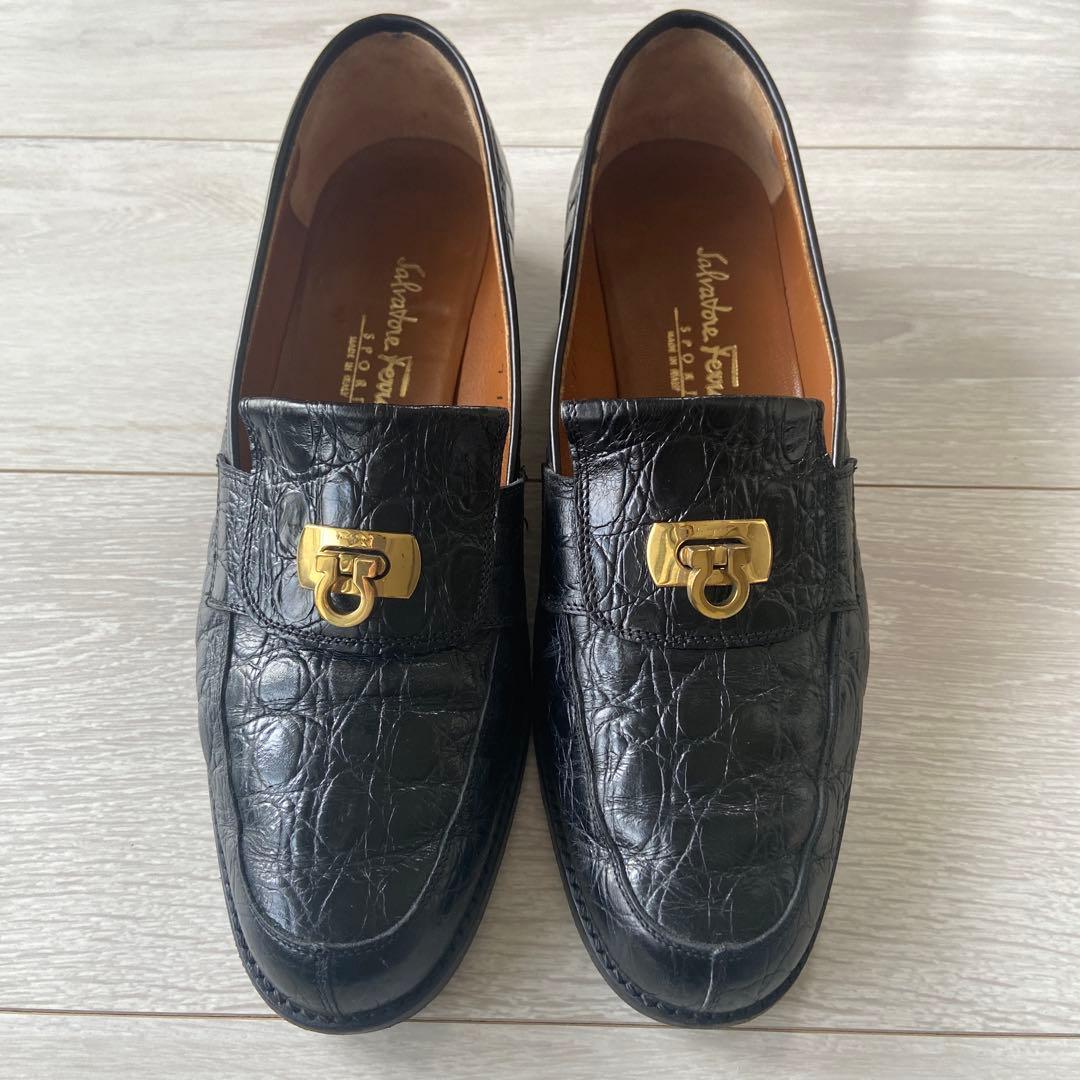 フェラガモ　ローファー　フラットシューズ　黒 ブラック　7/C 24cm