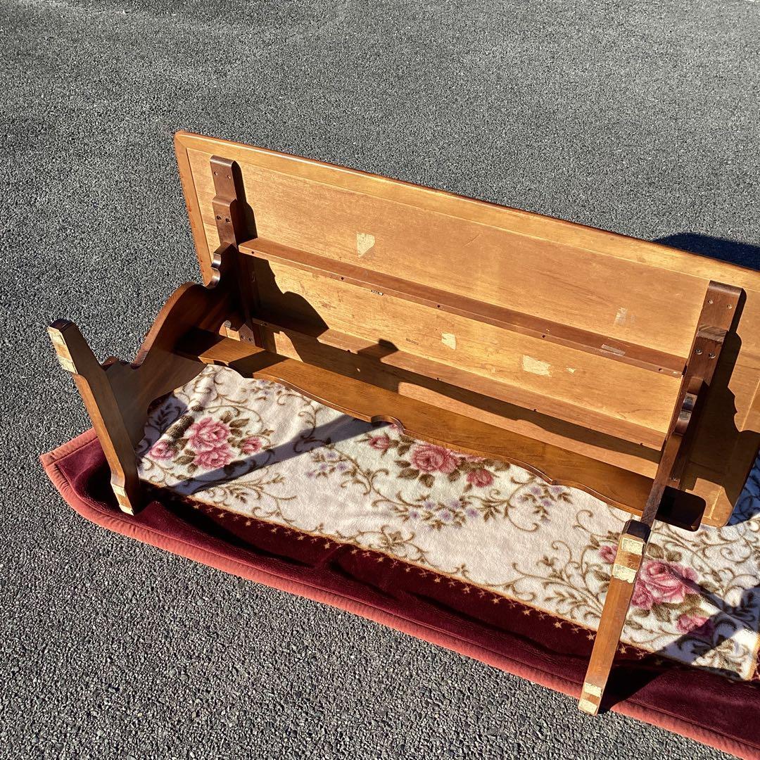 千葉県鴨川発　オールドカリモク　Karimoku　ダイニングテーブル 　4人掛け