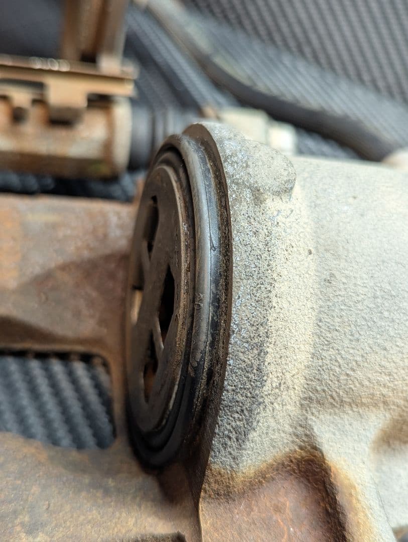 Keiワークス　HN22S　純正　ブレーキキャリパー　14V