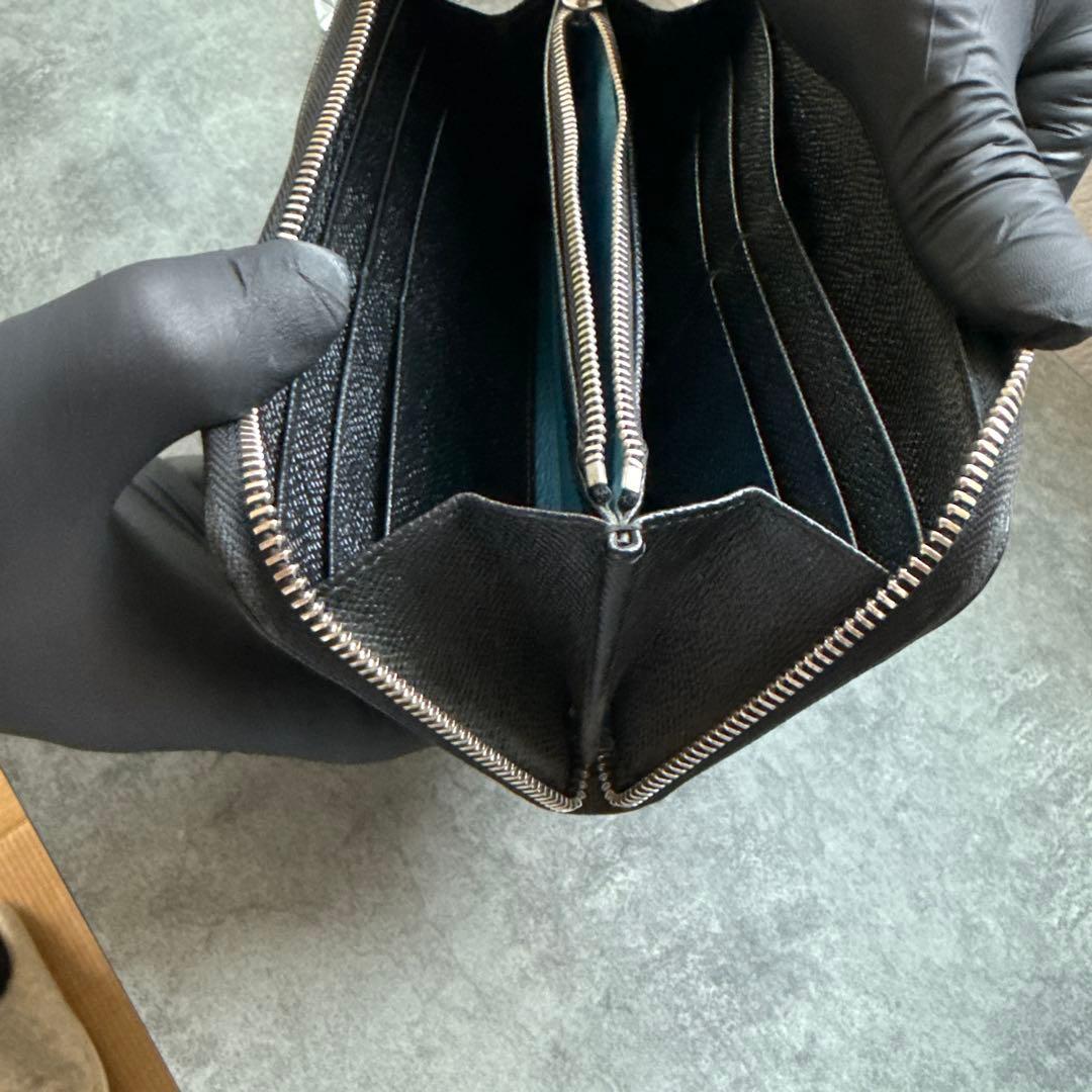 ブラックレザー長財布 ジッパー式