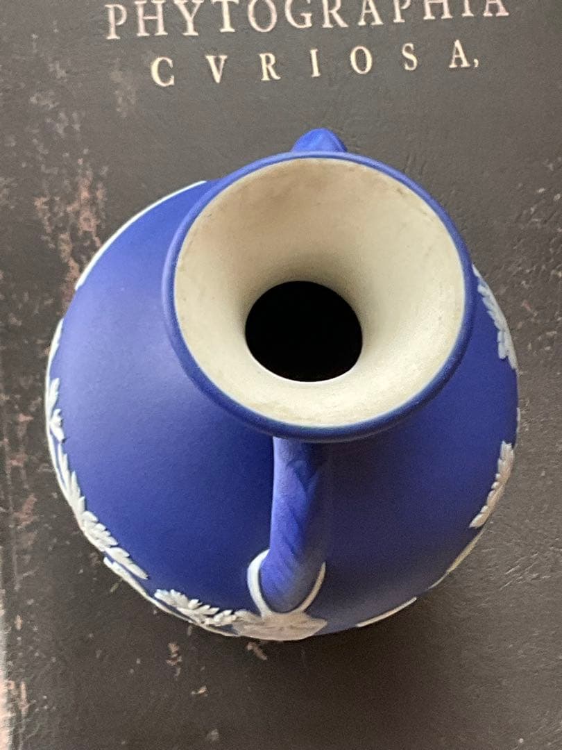 ウェッジウッド　ジャスパー　ポートランドの壺