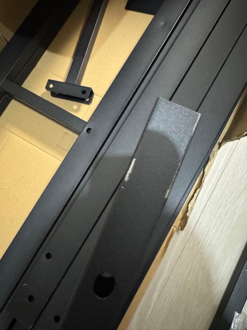 ダブルベッドフレーム シンプルデザイン　holdm