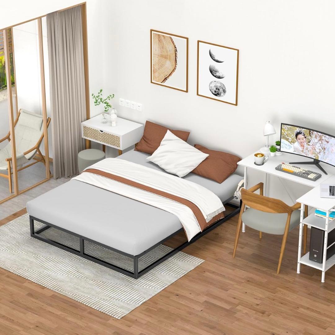 ダブルベッドフレーム シンプルデザイン　holdm