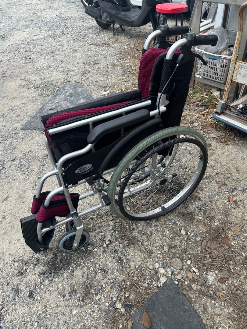 ま*ま様 ケアテックジャパン　車椅子 ハピネス CA-10SU