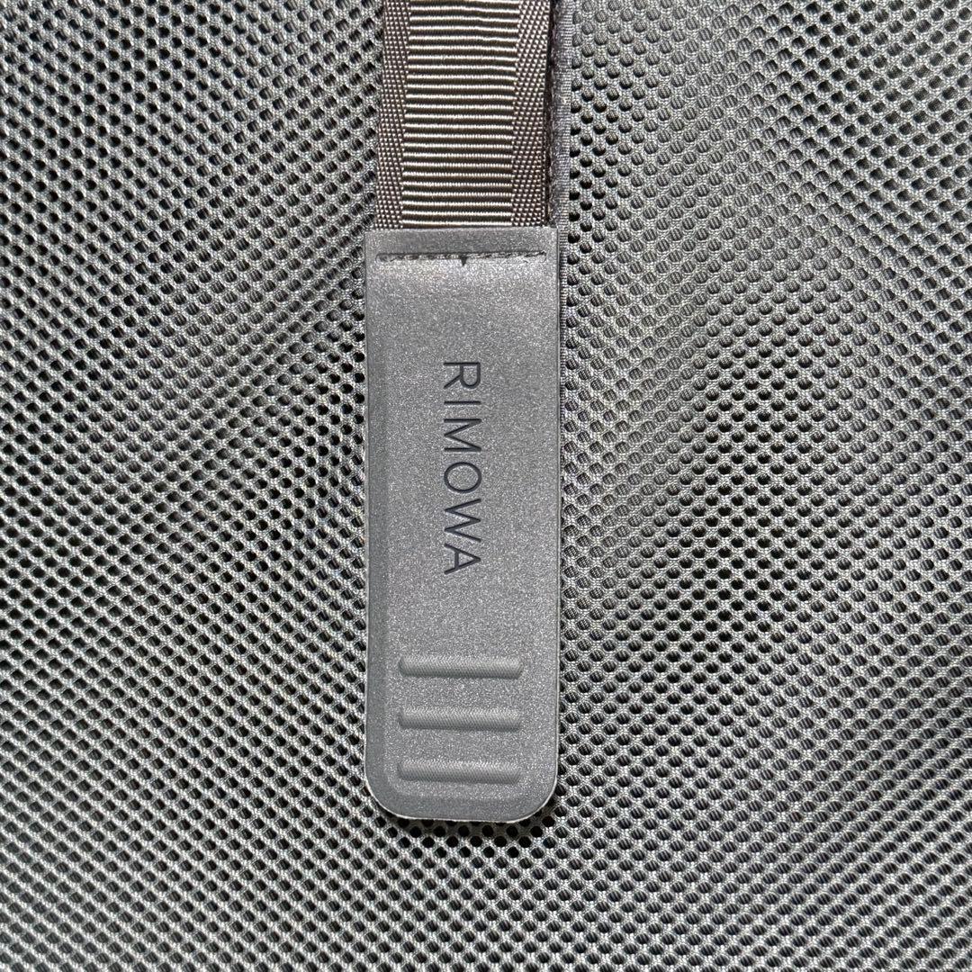 ⭐️新品未使用⭐️ RIMOWA　エッセンシャルスリーブ　キャリーケース　ブラック