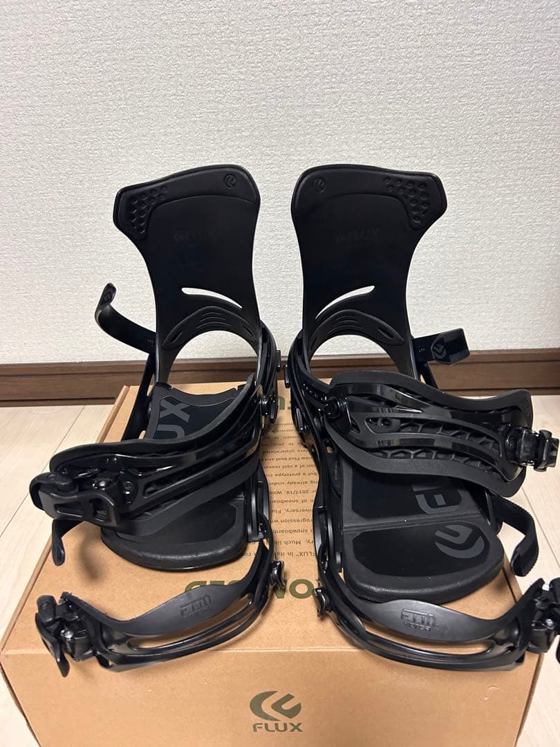 FLUX F22DSMB ビンディング M ブラック