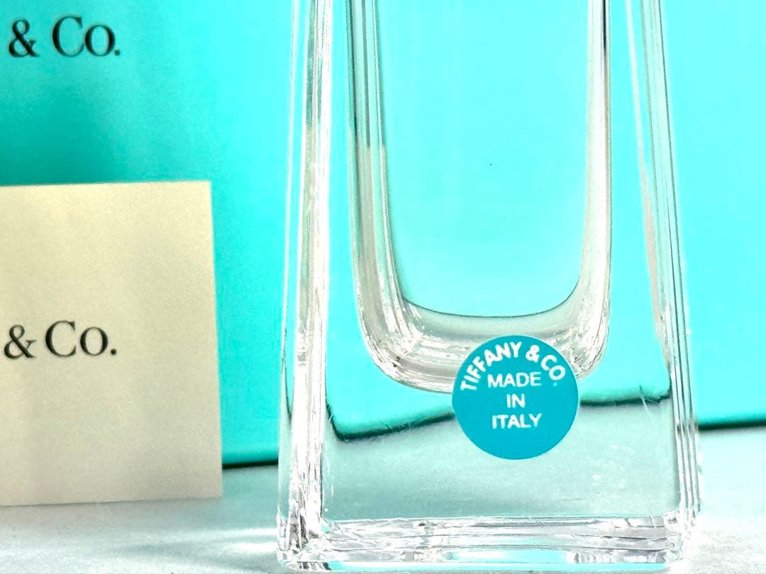 新品未使用 Tiffany 一輪挿し フラワーベース 花瓶 花器