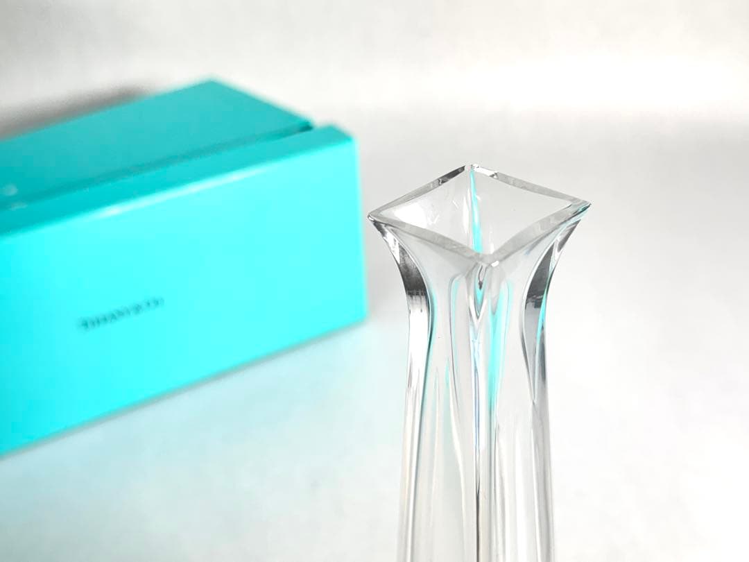 新品未使用 Tiffany 一輪挿し フラワーベース 花瓶 花器