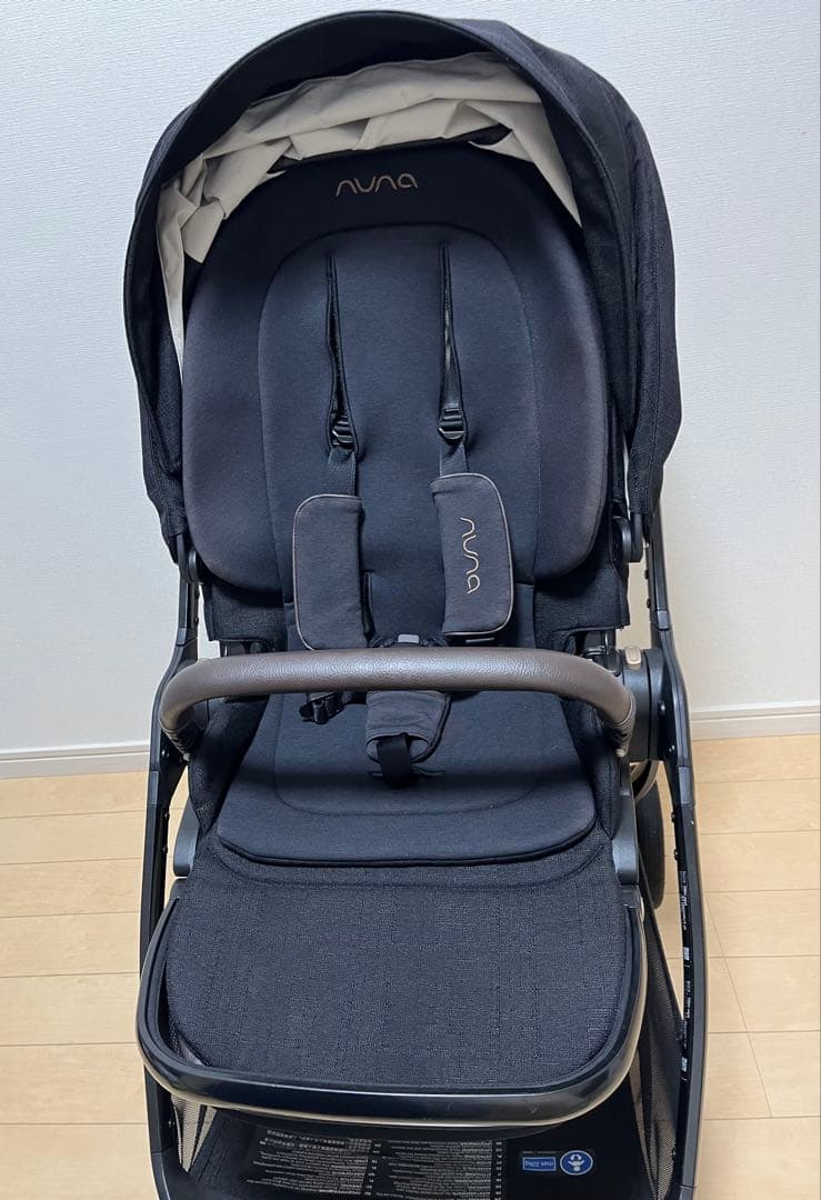 NUNA TRIV NEXT ベビーカー 2024年1月購入
