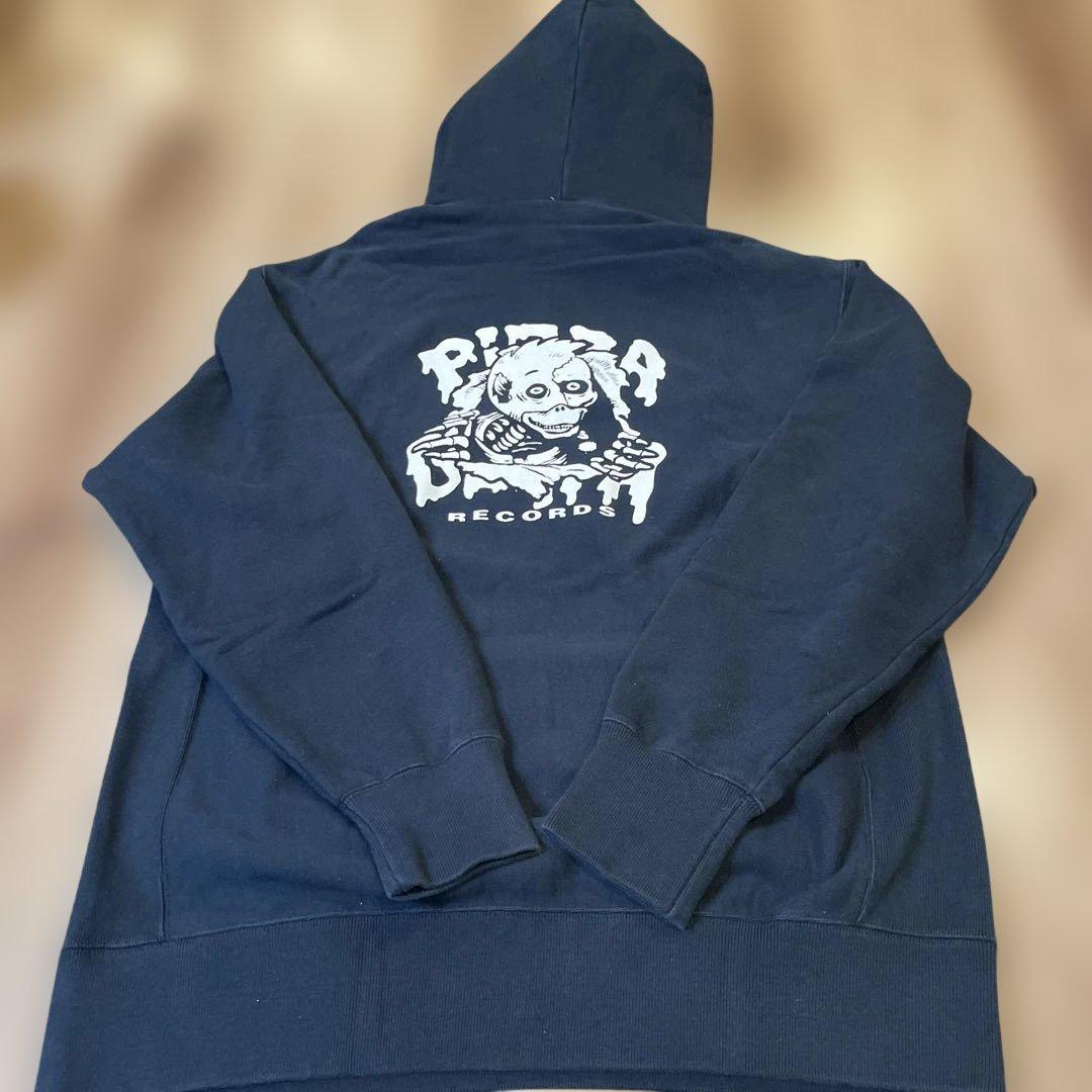 P*n様 BBQCHICKENSパーカー kenyokoyama pizzaof