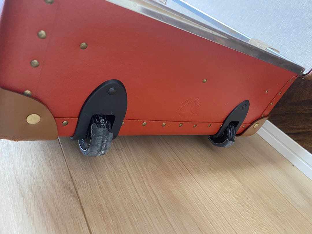 【ロータス】グローブトロッター キャリーケース センテナリ2輪