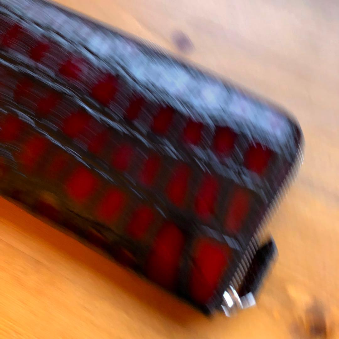 クロコダイル 長財布 高級 一枚革メンズ レディース　赤レッド ブランド