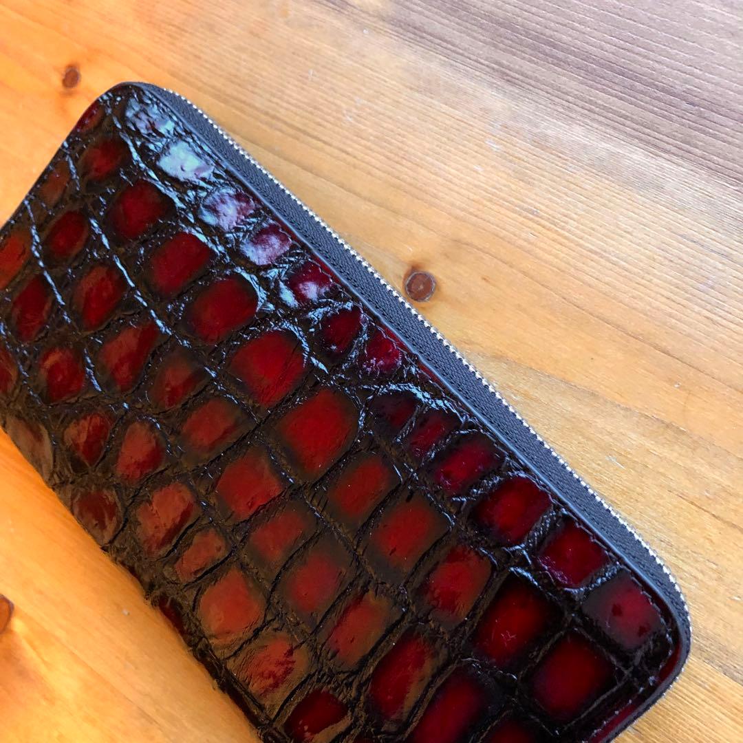 クロコダイル 長財布 高級 一枚革メンズ レディース　赤レッド ブランド