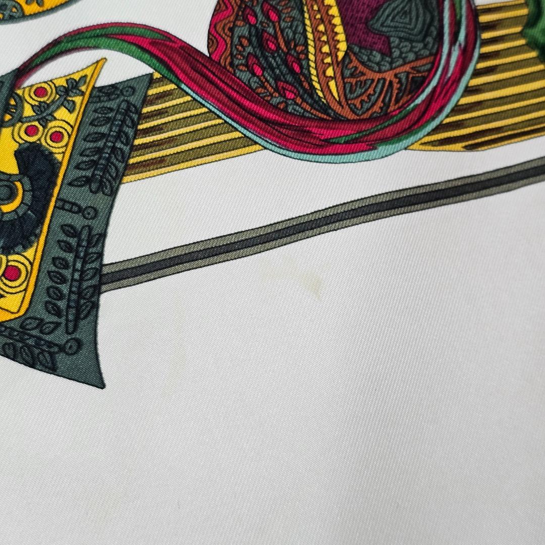 エルメス カレ90 ロイヤルミューズ スカーフ