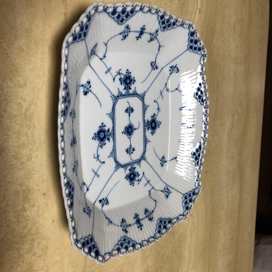 ロイヤルコペンハーゲン　ブルーブルーテッド フルレース　デザートプレート