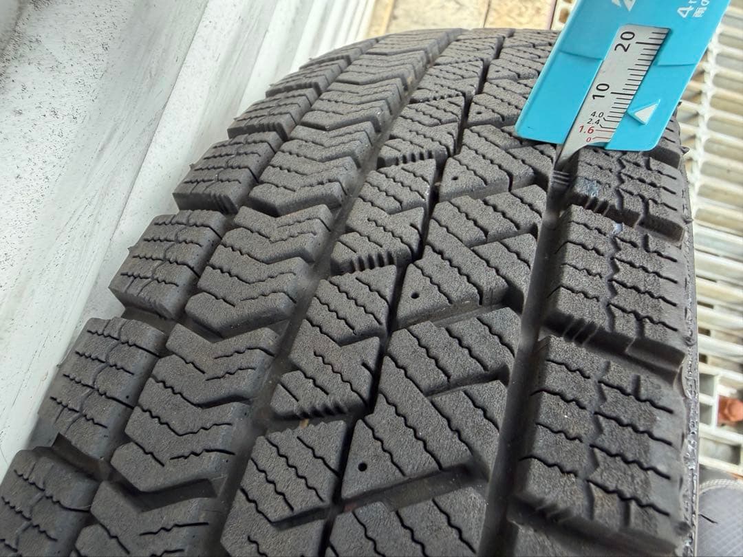 VRX2 冬タイヤ 145/80R13 4本セット中古