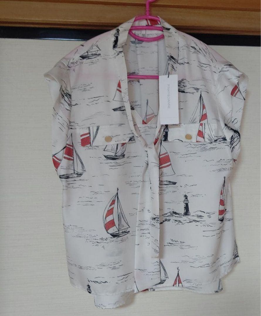 アポロ様　ピンキーアンドダイアン◆メタルバータックブラウス ネイビー 38の2点