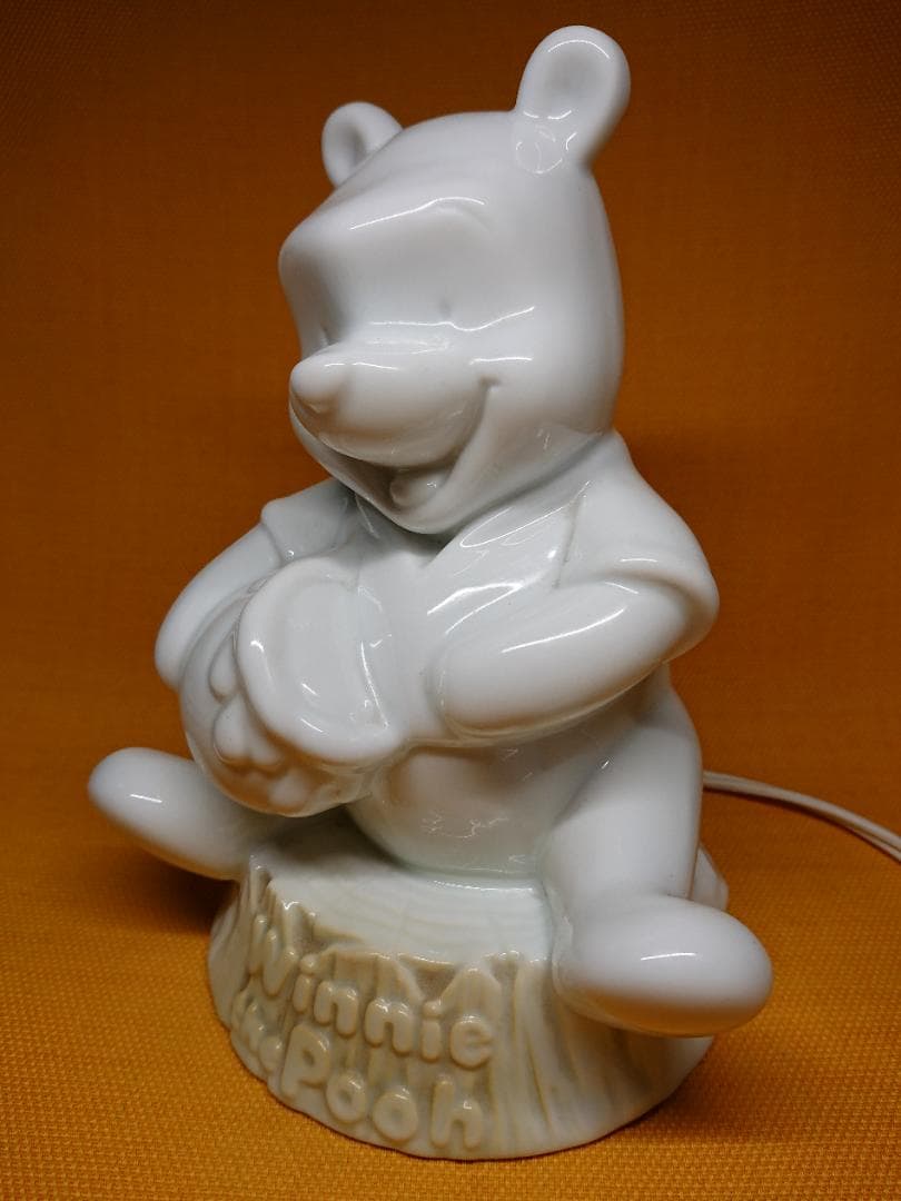 【美品】プーさん　陶器　ライト　置物　インテリア　工芸品　美術品　A2662